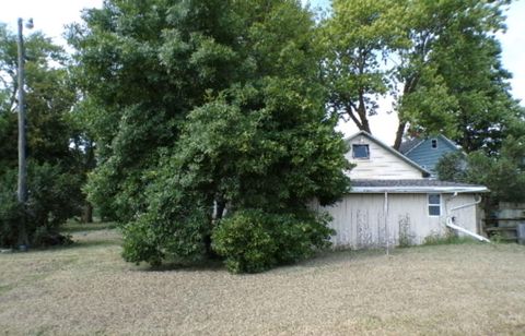 Tiny photo for 15944 Jefferson Street, Bellevue, OH 44811 (MLS # 225037758)