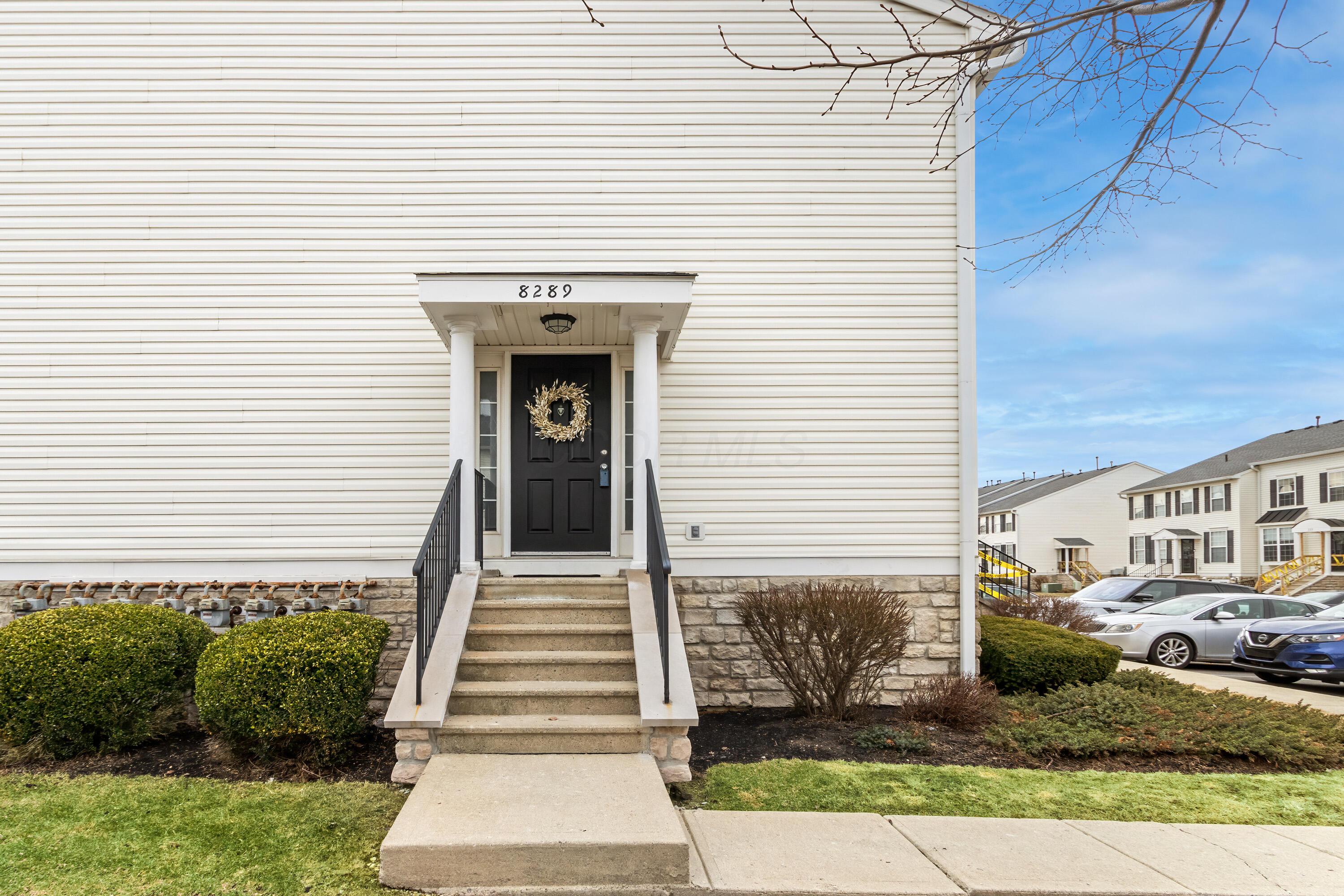 8289 Sugar Magnolia Drive, Blacklick, Ohio image 7