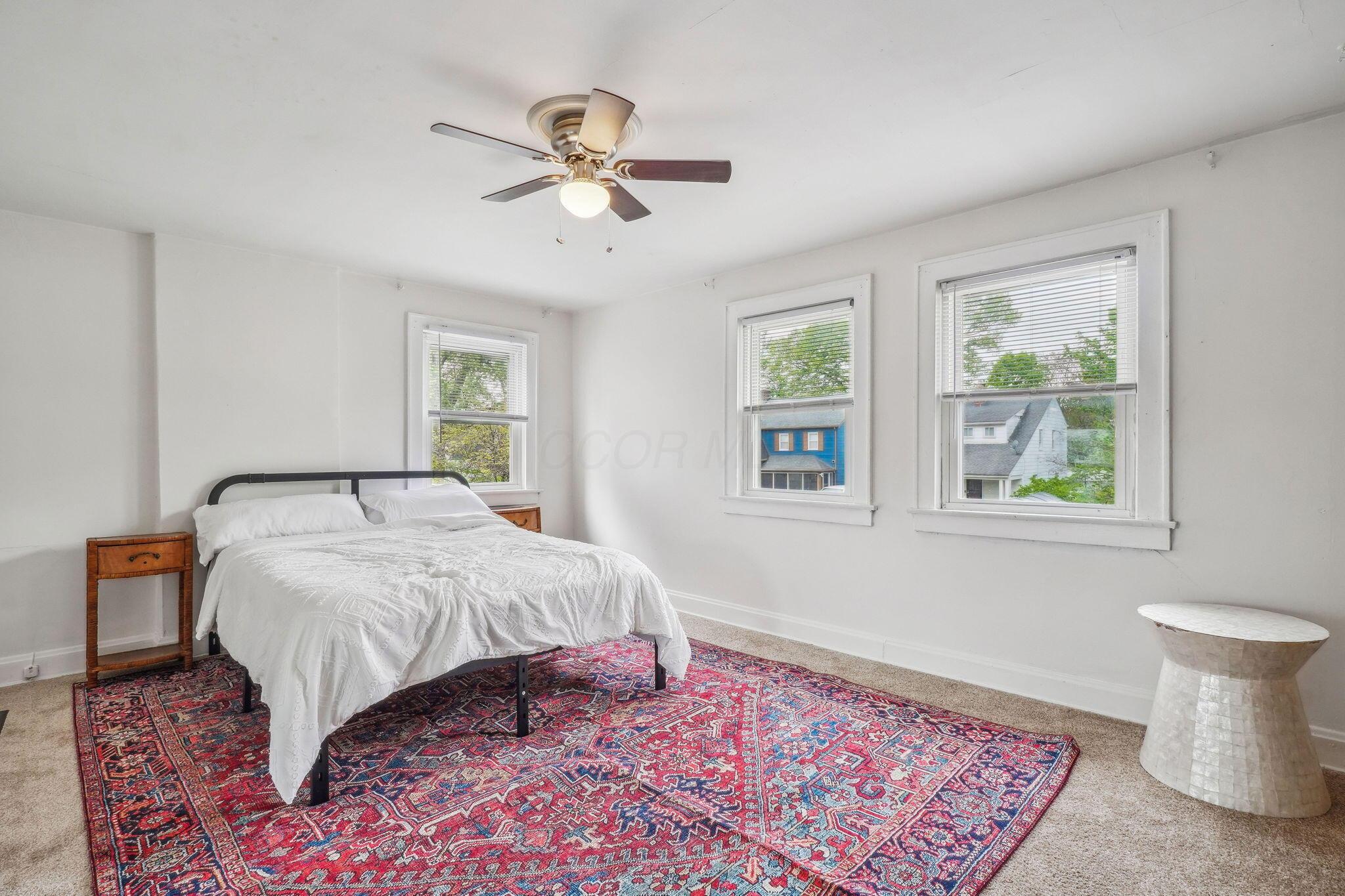 1066 Kelton Avenue, Columbus, Ohio image 27