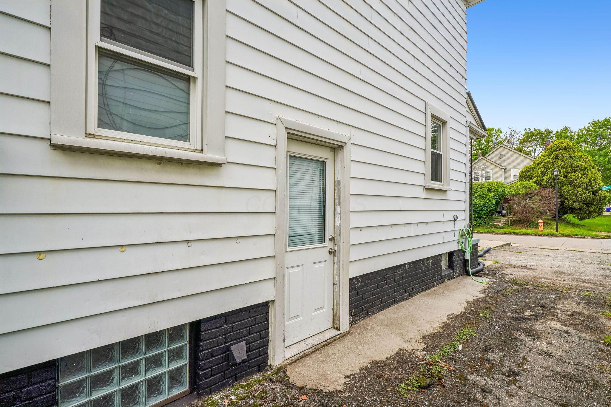 1066 Kelton Avenue, Columbus, Ohio image 39
