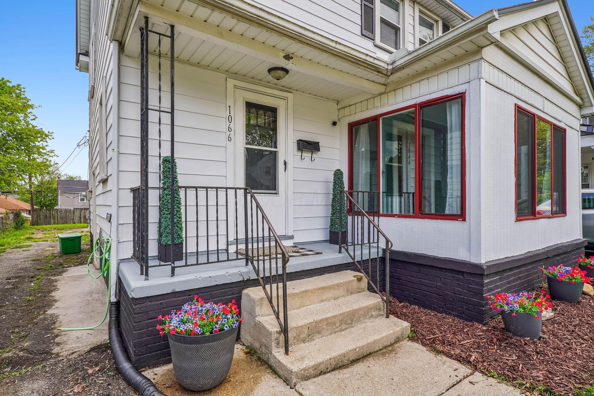 1066 Kelton Avenue, Columbus, Ohio image 2