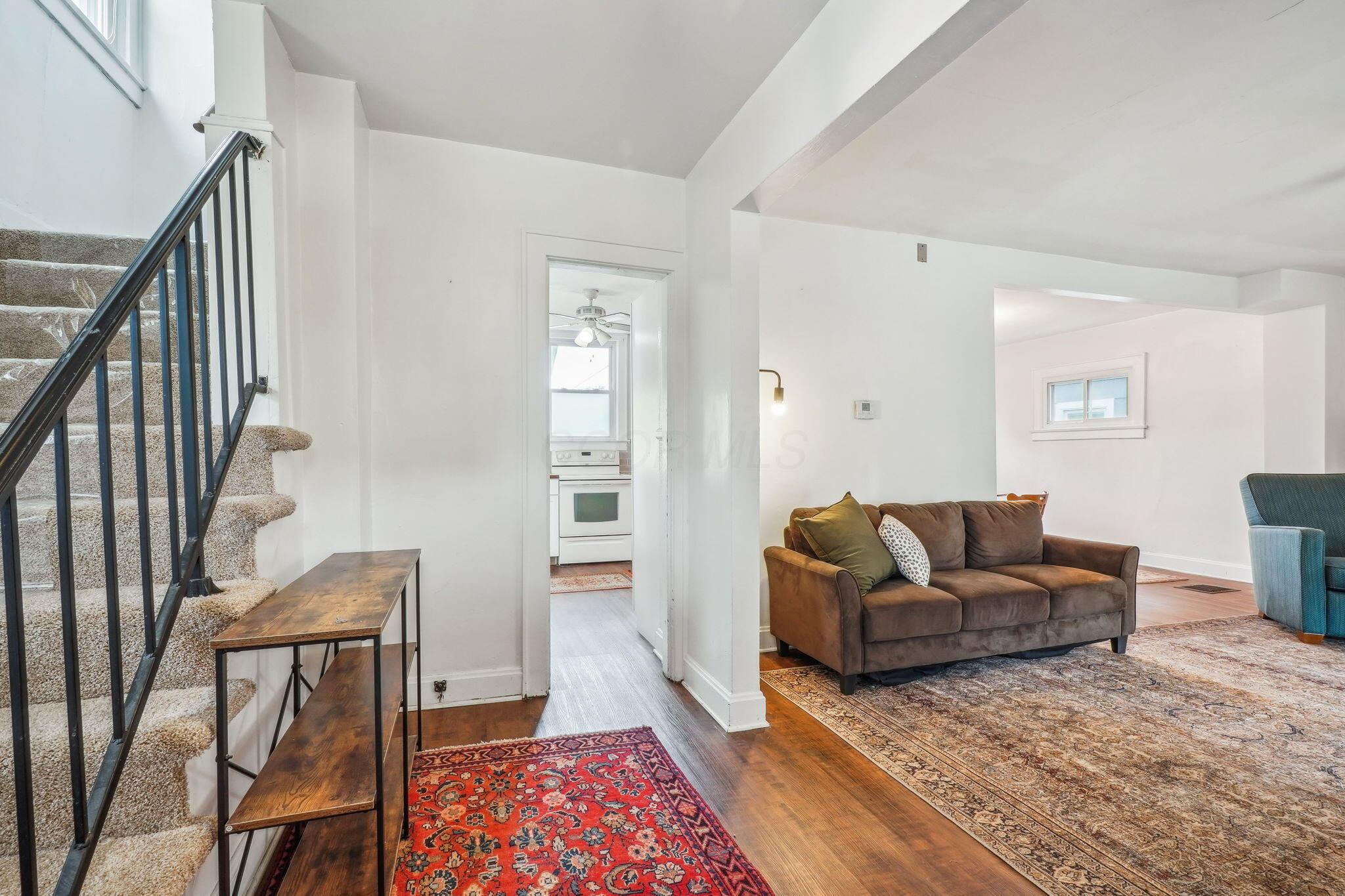 1066 Kelton Avenue, Columbus, Ohio image 3