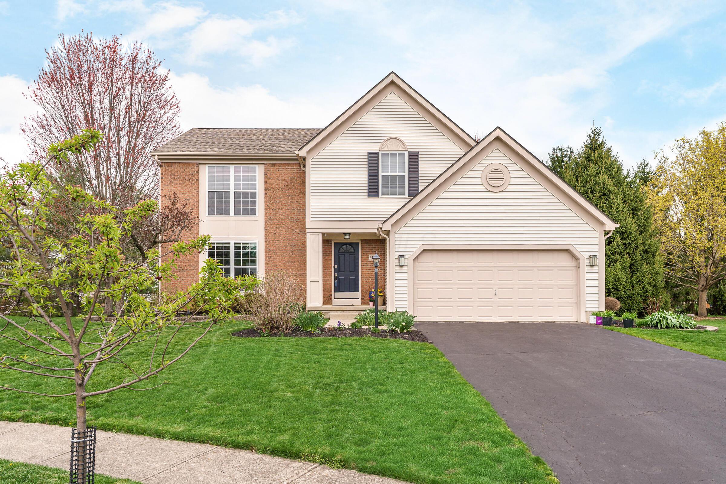 6402 Fayborough Court, Dublin, Ohio image 1