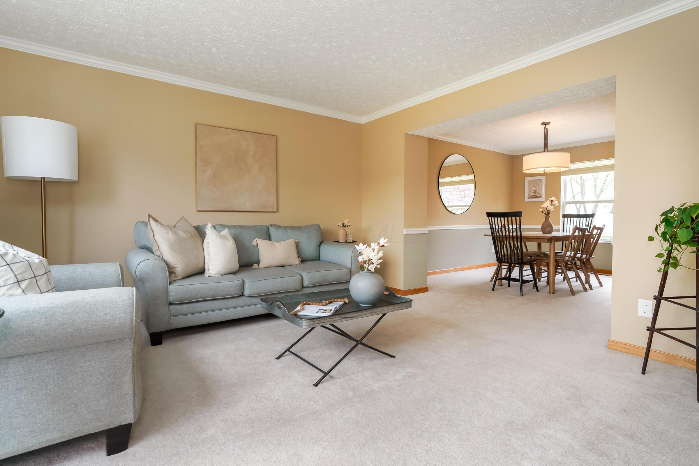 6402 Fayborough Court, Dublin, Ohio image 5