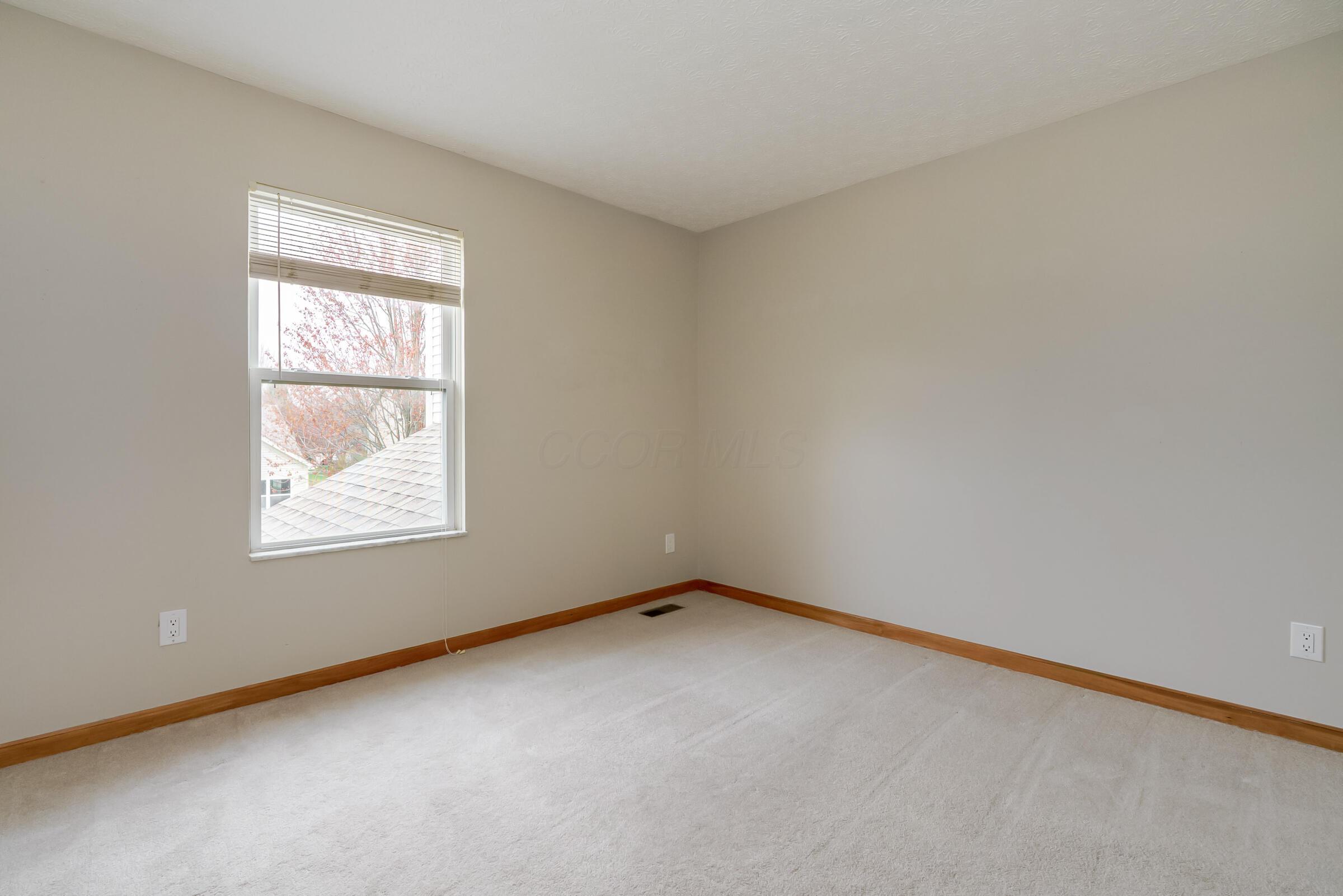 6402 Fayborough Court, Dublin, Ohio image 30