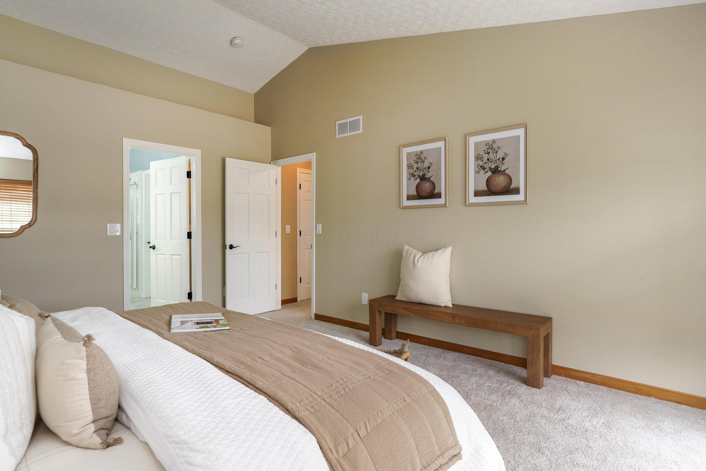 6402 Fayborough Court, Dublin, Ohio image 23