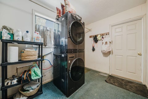 Tiny photo for 346 Chris Court, Chillicothe, OH 45601 (MLS # 226034278)
