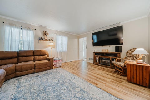 Tiny photo for 346 Chris Court, Chillicothe, OH 45601 (MLS # 226034278)