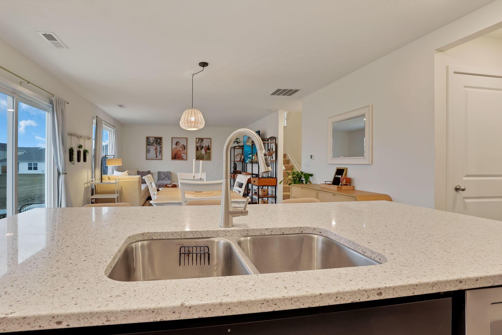 3051 Lamptonridge Drive, Columbus, Ohio image 26