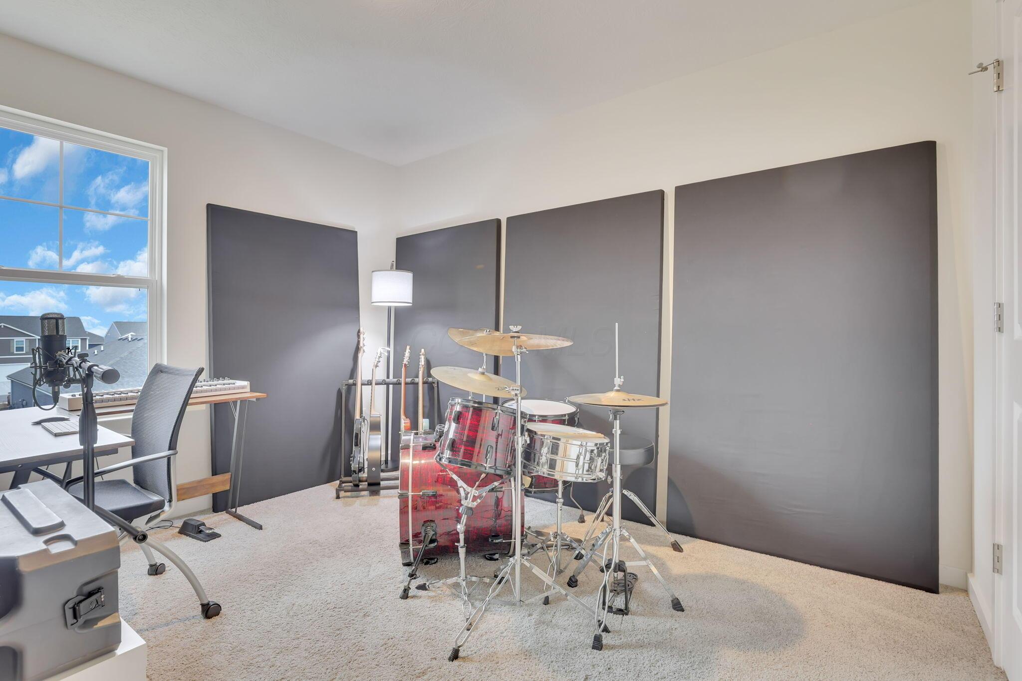 3051 Lamptonridge Drive, Columbus, Ohio image 49