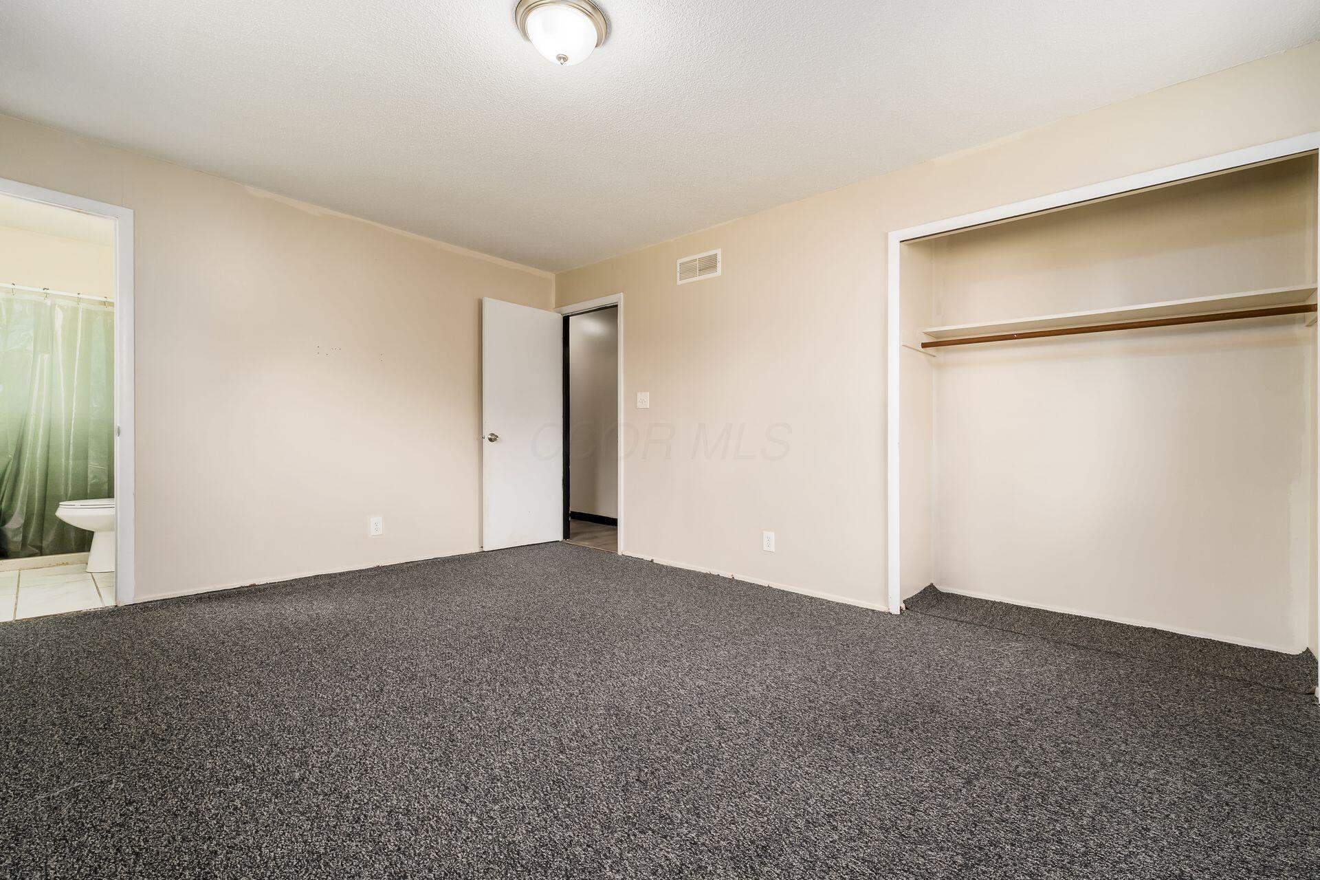 2594 Hubbell Road, Columbus, Ohio image 17