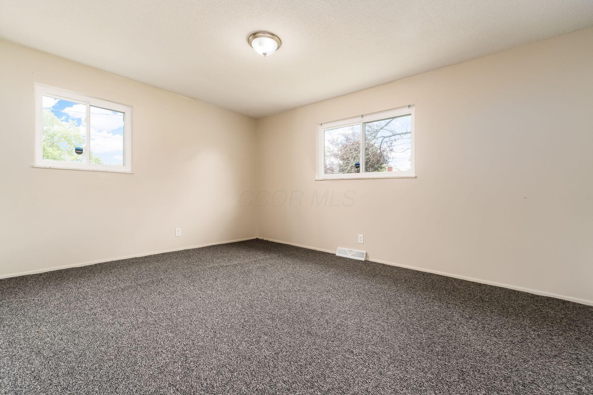 2594 Hubbell Road, Columbus, Ohio image 18