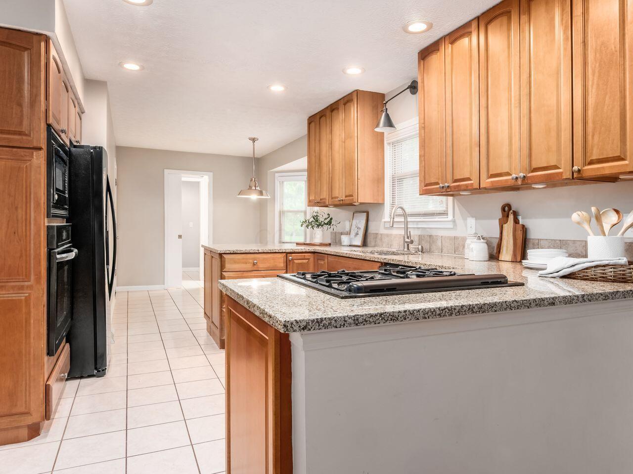 708 Sugar Court, Westerville, Ohio image 12