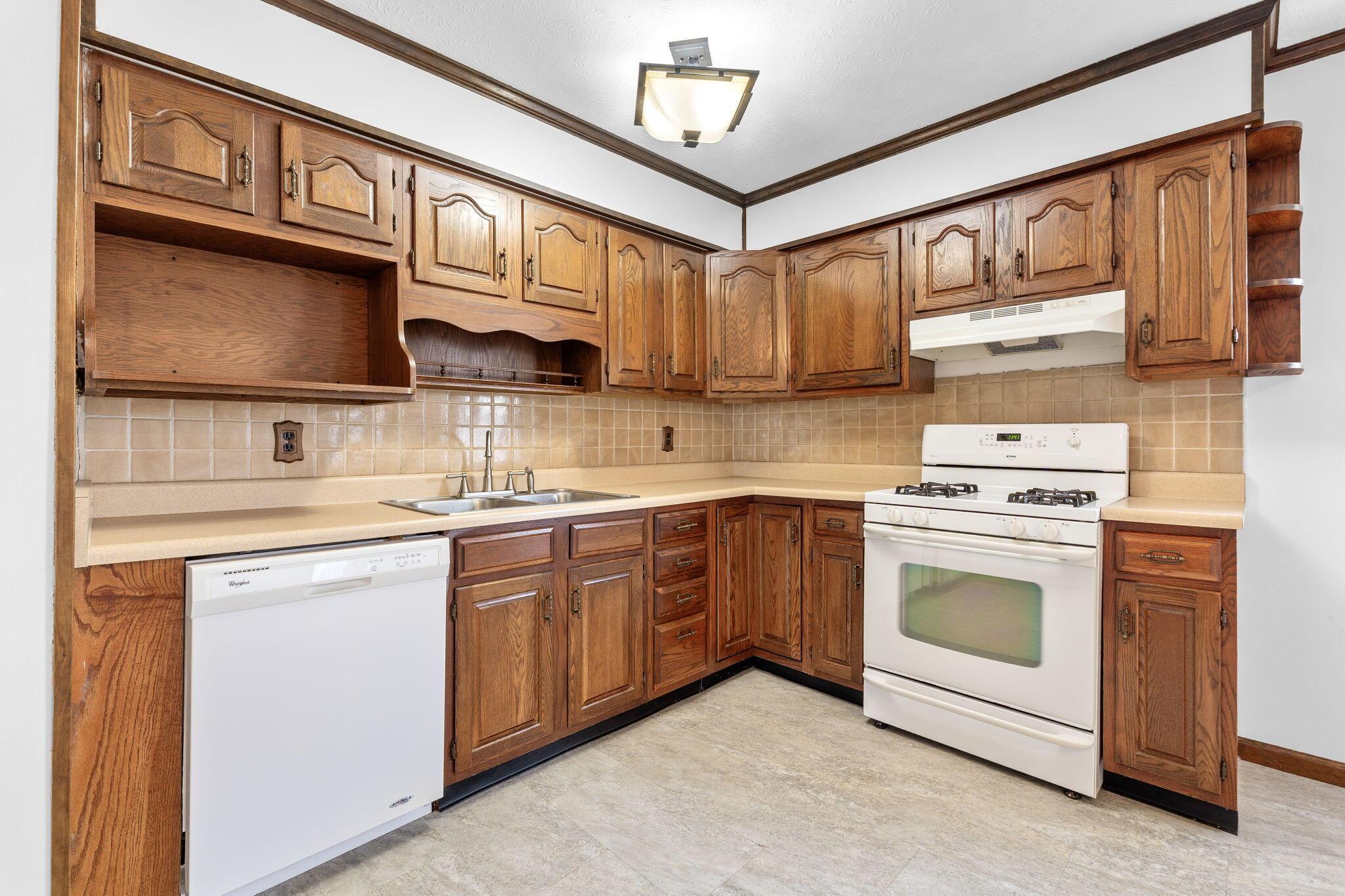 17541 Ringgold Northern Road, Circleville, Ohio image 9