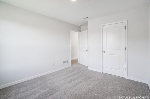 Tiny photo for 5 Walnut Mill Way, Ashville, OH 43103 (MLS # 226003112)