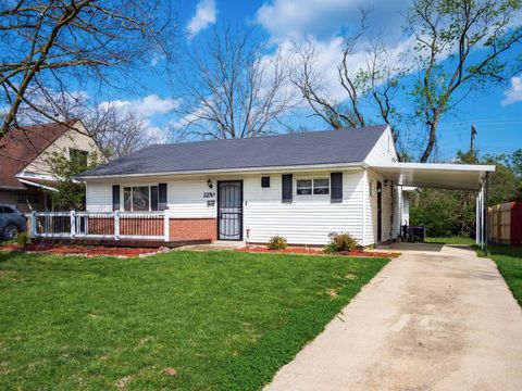 Homes For Sale - 2250 Brentnell Avenue<br/> Columbus, OH 43211
