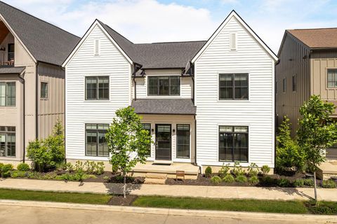 Photo of 2880 Kobuk Drive, Columbus, OH 43228 (MLS # 226016999)