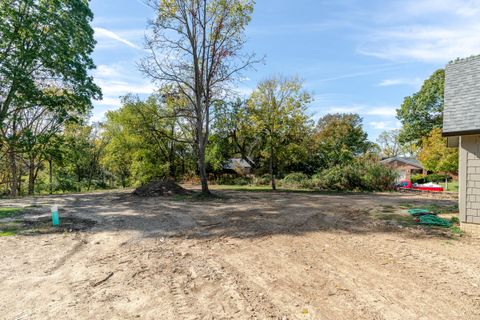 Tiny photo for 2681 Lane Road, Columbus, OH 43220 (MLS # 225039588)