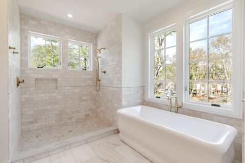 Tiny photo for 2681 Lane Road, Columbus, OH 43220 (MLS # 225039588)
