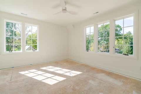 Tiny photo for 2681 Lane Road, Columbus, OH 43220 (MLS # 225039588)