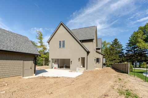 Tiny photo for 2681 Lane Road, Columbus, OH 43220 (MLS # 225039588)