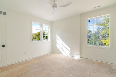 Tiny photo for 2681 Lane Road, Columbus, OH 43220 (MLS # 225039588)