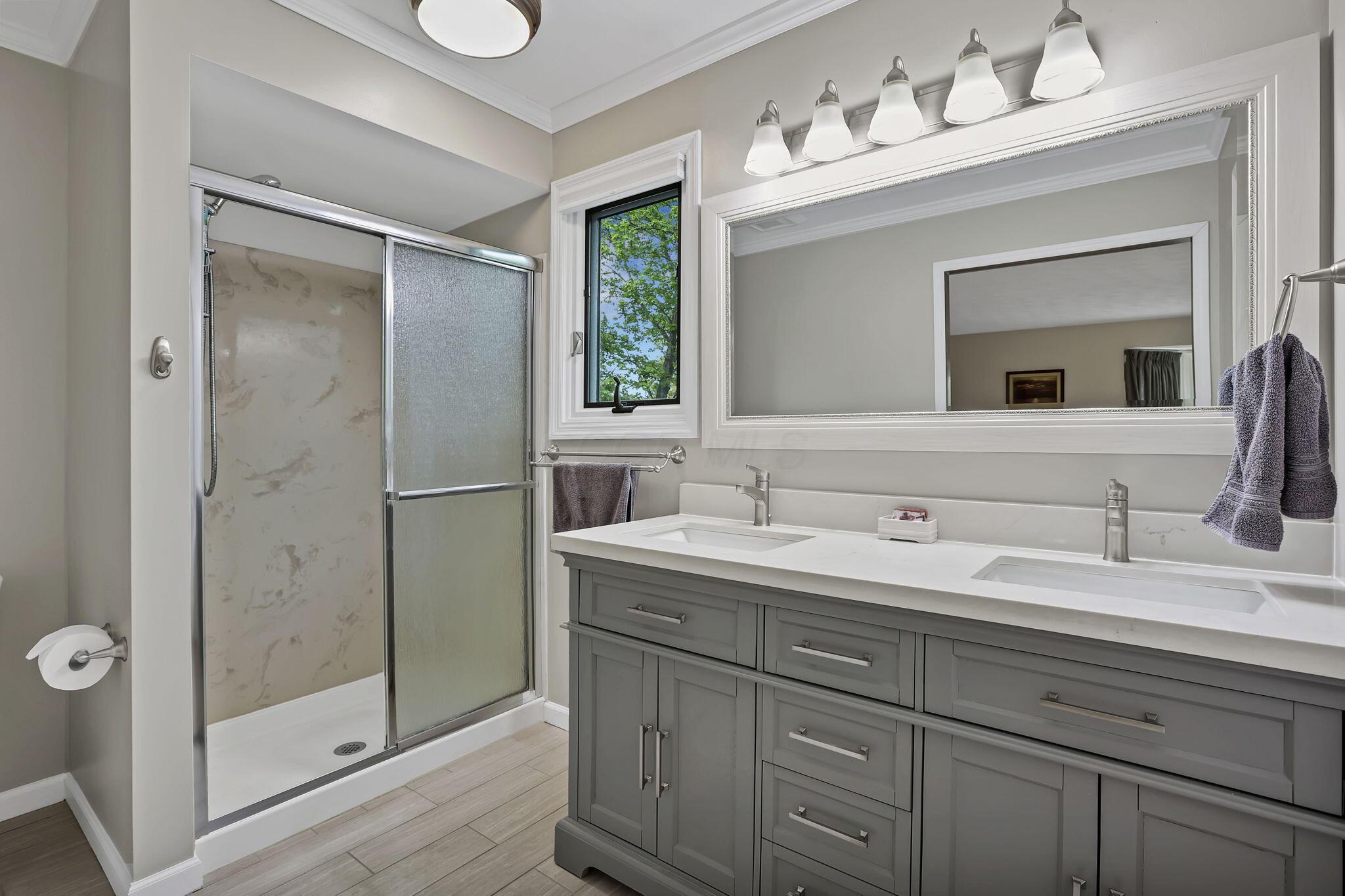 833 Bluffway Drive, Columbus, Ohio image 29