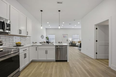 Tiny photo for 932 Wagner Street, Columbus, OH 43206 (MLS # 226002347)