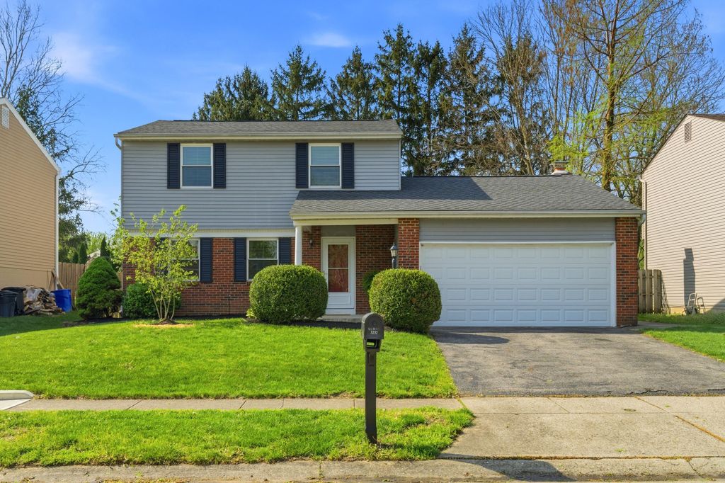 Photo of 3257 Creston Court, Dublin, OH 43017 (MLS # 226012384)