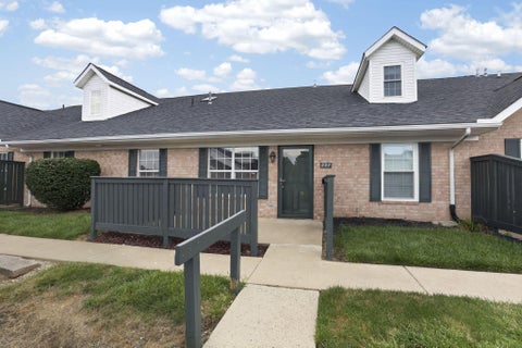 Tiny photo for 997 Kingsbury Court, Newark, OH 43055 (MLS # 226025921)