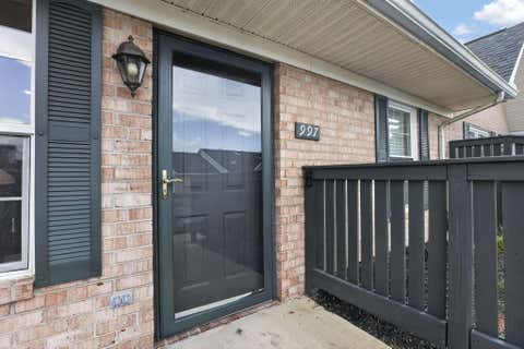 Tiny photo for 997 Kingsbury Court, Newark, OH 43055 (MLS # 226025921)