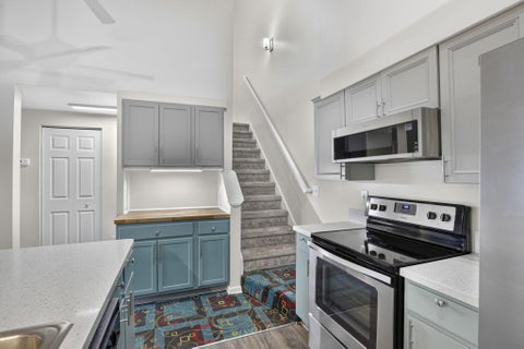 Tiny photo for 997 Kingsbury Court, Newark, OH 43055 (MLS # 226025921)