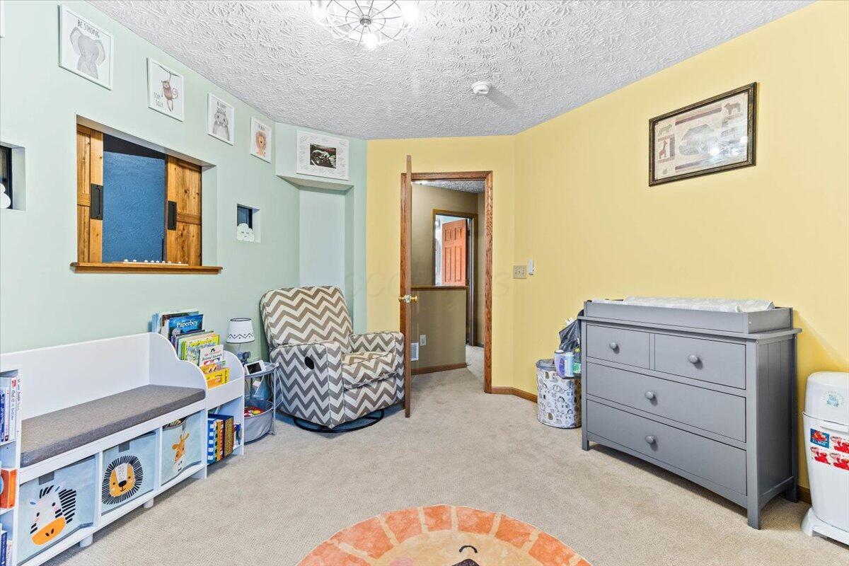 7433 Bunker Ridge Court, Blacklick, Ohio image 18