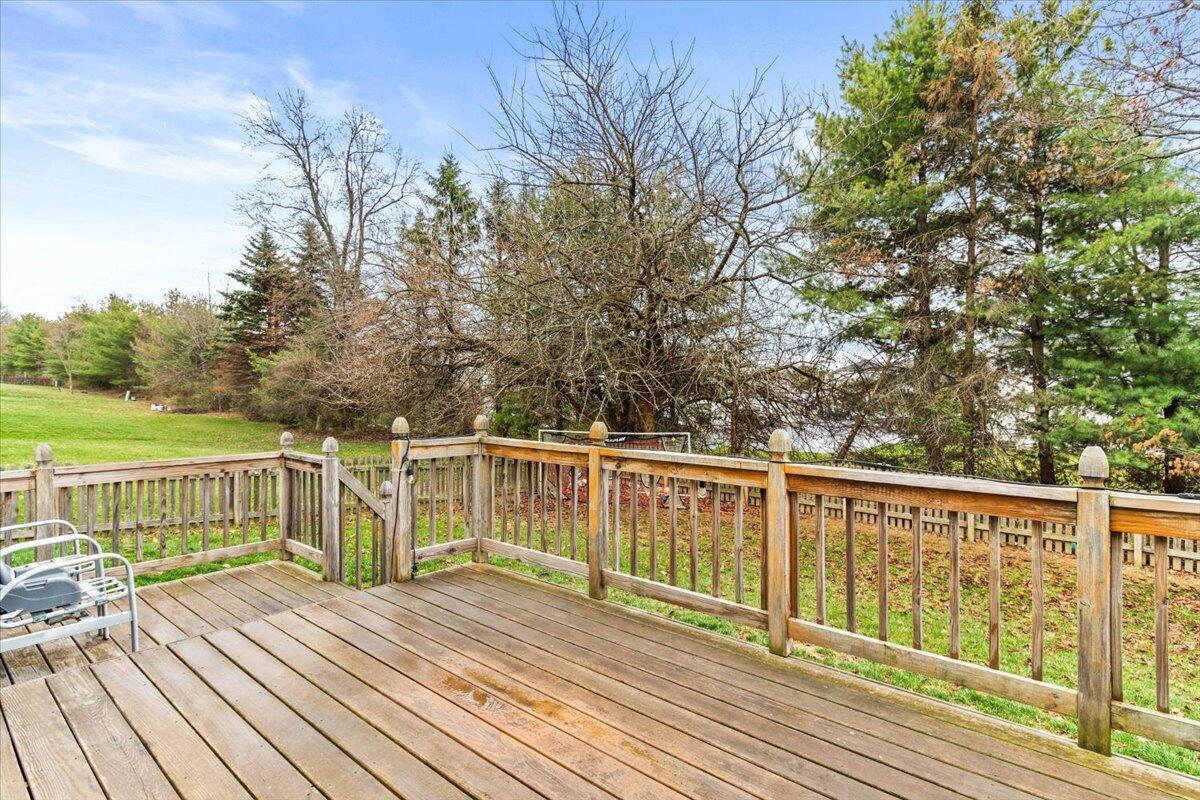 7433 Bunker Ridge Court, Blacklick, Ohio image 29