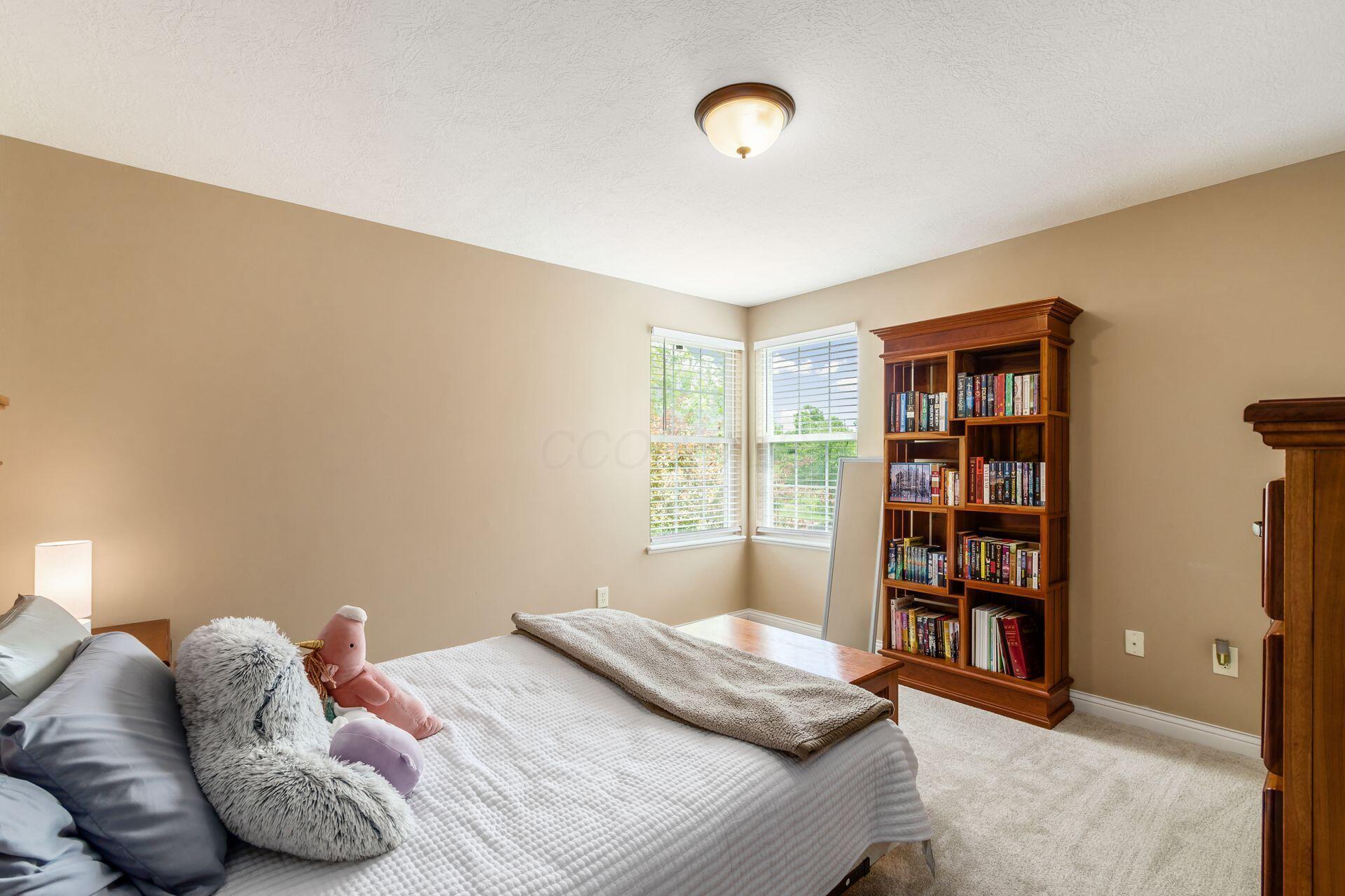 5673 Sugarwood Drive, New Albany, Ohio image 26