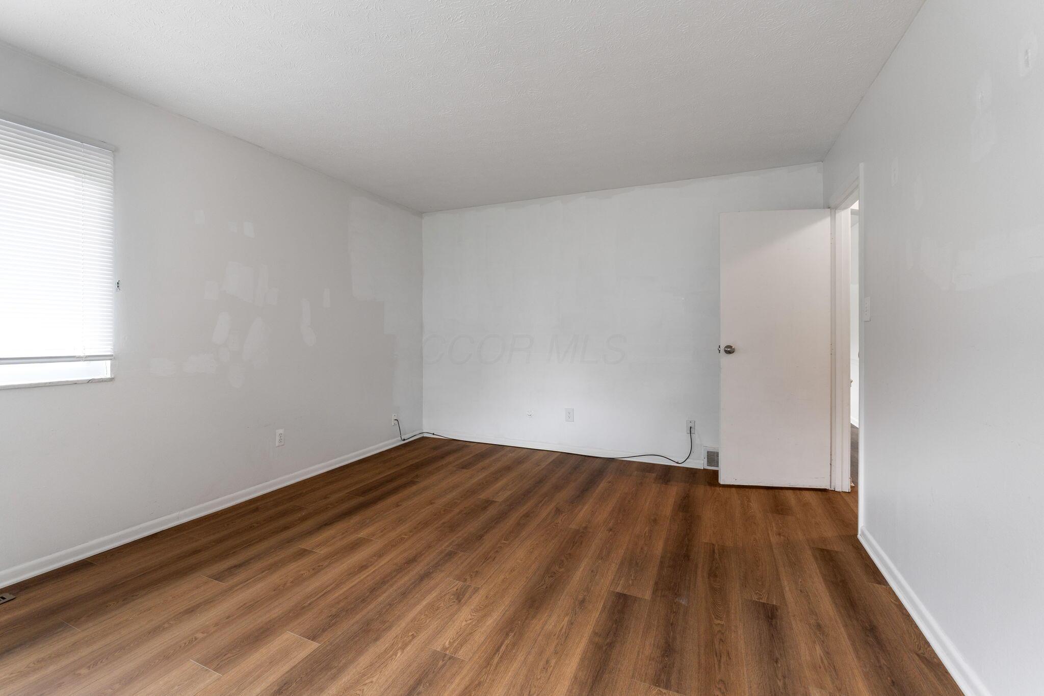 3318 Darbyshire Drive, Hilliard, Ohio image 47