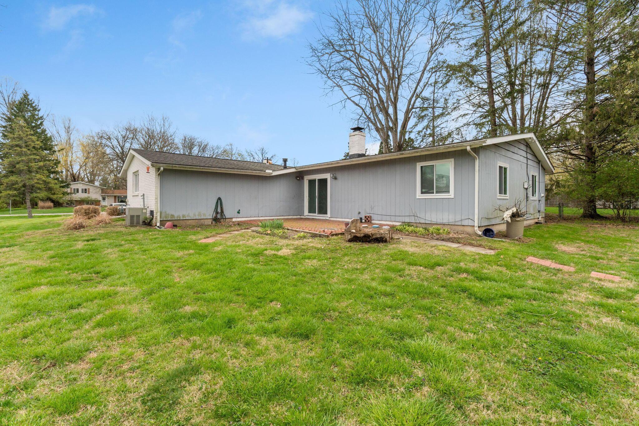 3318 Darbyshire Drive, Hilliard, Ohio image 20