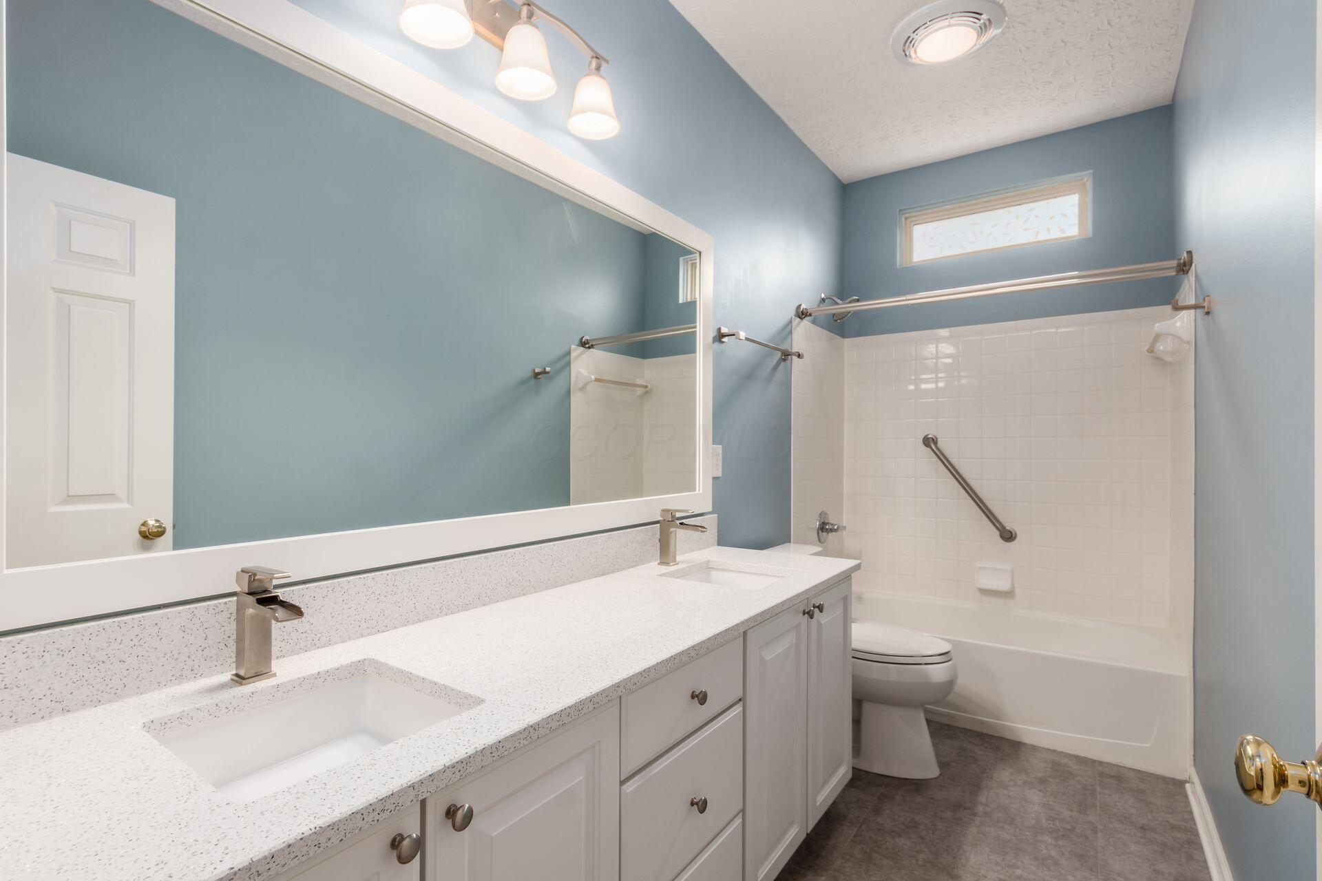 6252 Clover Place, Hilliard, Ohio image 17