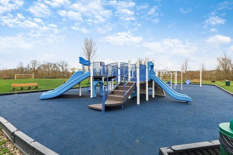 Tiny photo for 8133 Dunaway Lane, Westerville, OH 43082 (MLS # 226003191)