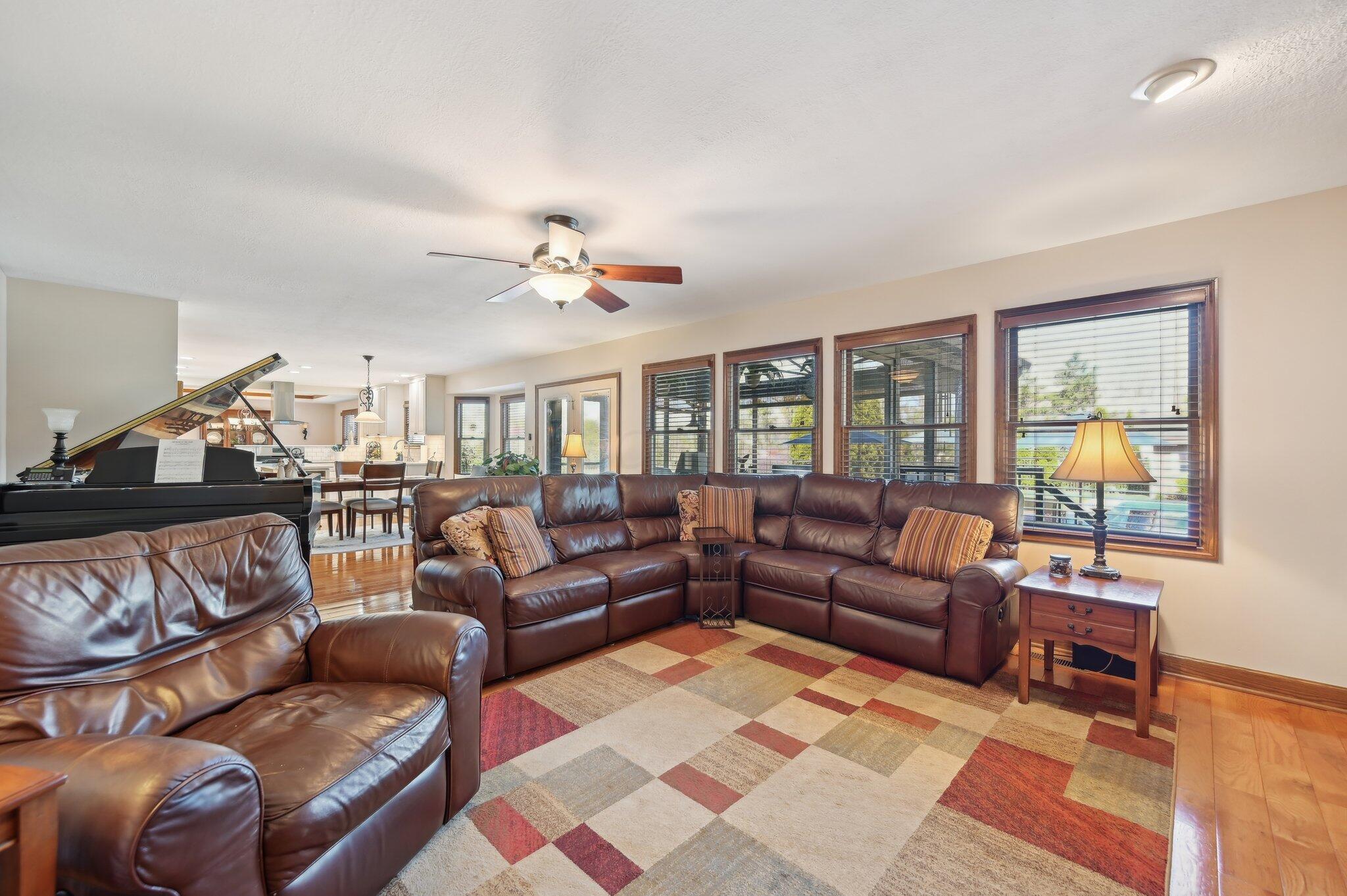 13743 Bainwick Drive, Pickerington, Ohio image 22