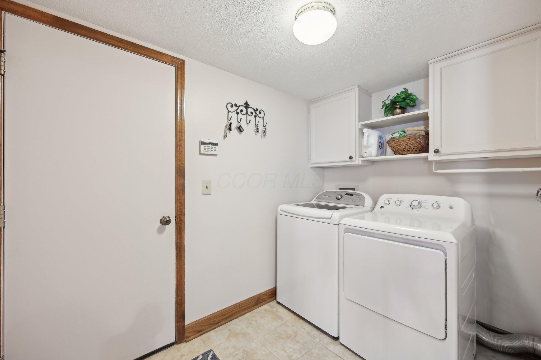 13743 Bainwick Drive, Pickerington, Ohio image 26