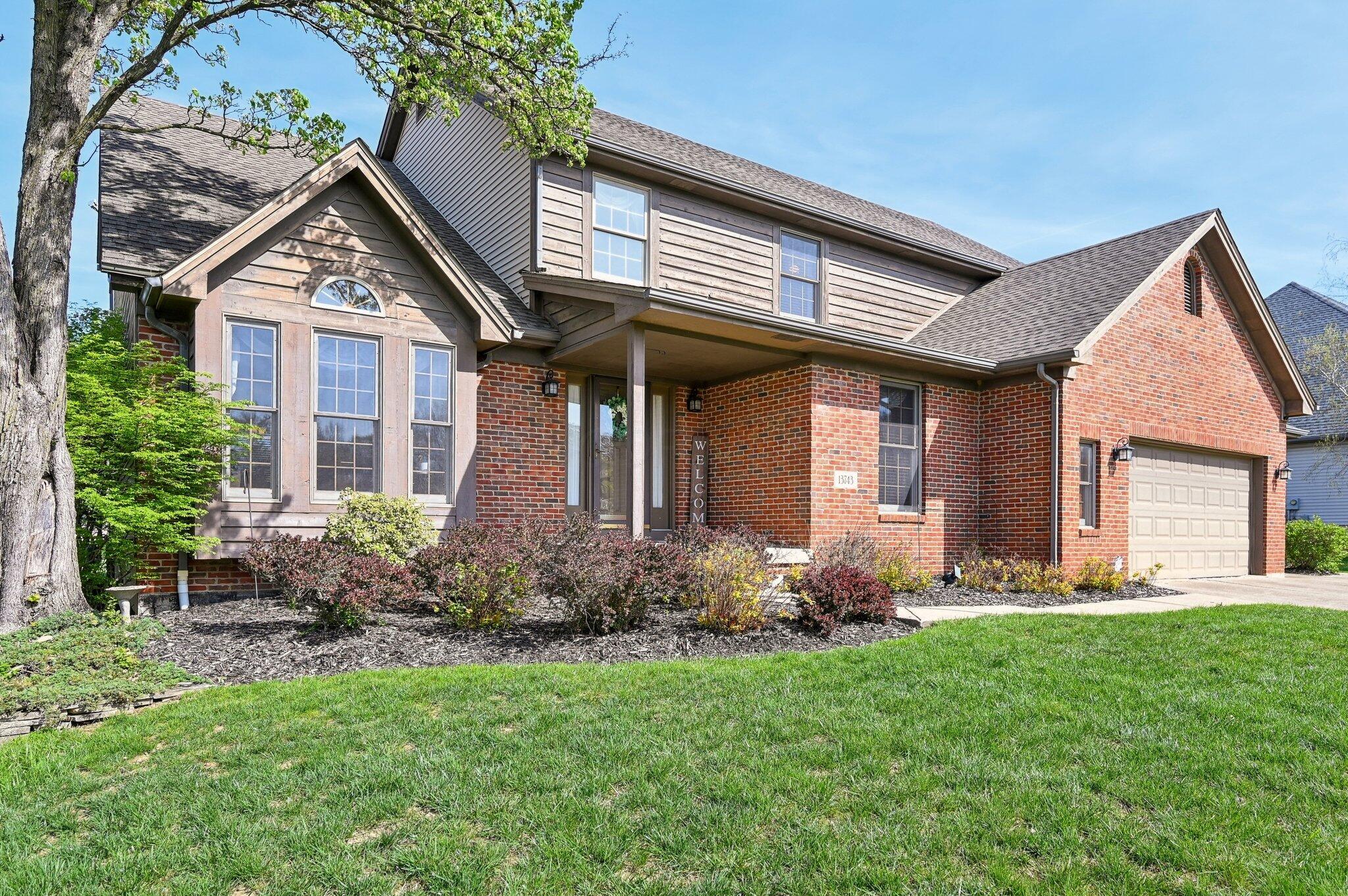 13743 Bainwick Drive, Pickerington, Ohio image 2