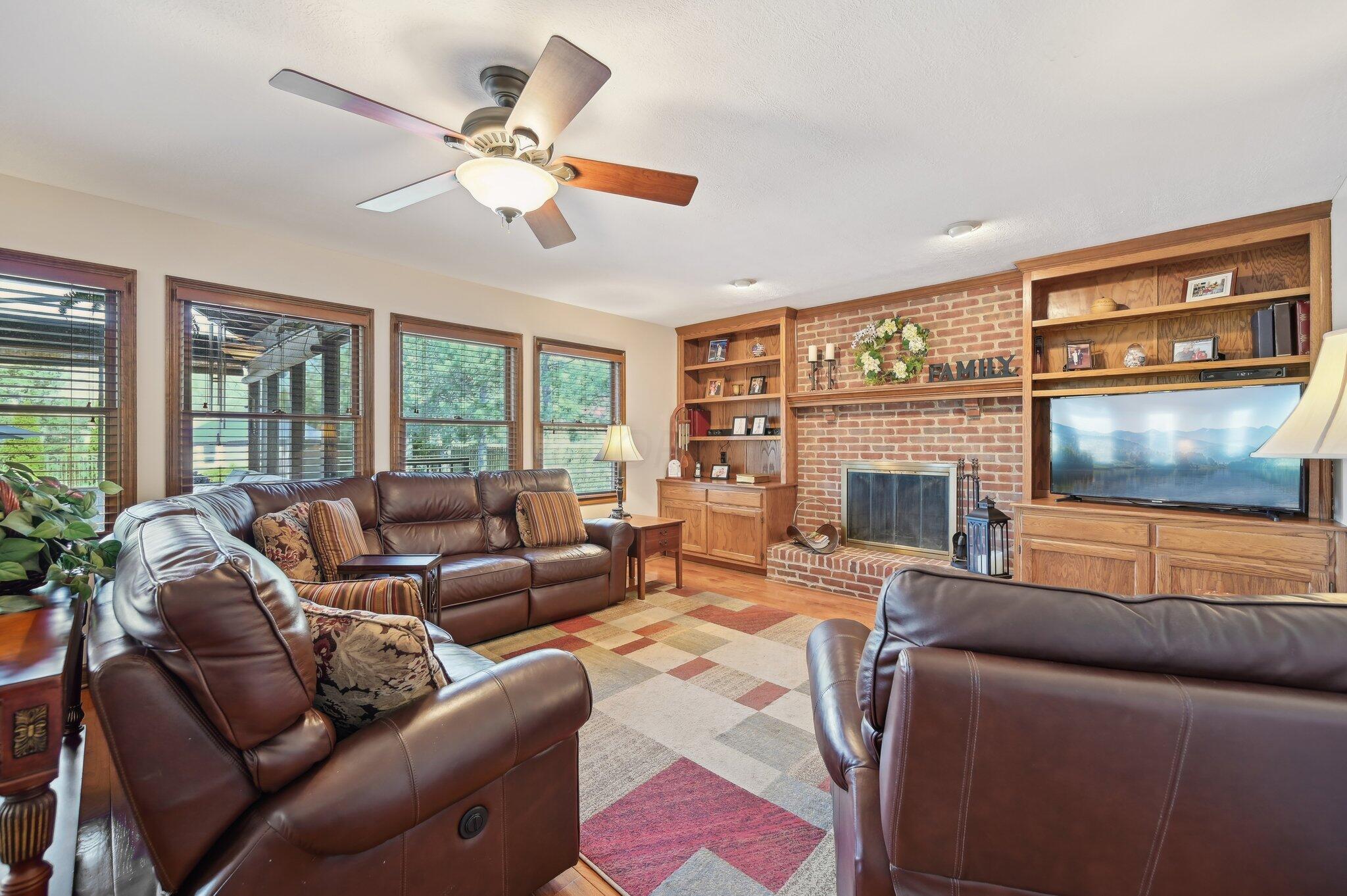 13743 Bainwick Drive, Pickerington, Ohio image 21