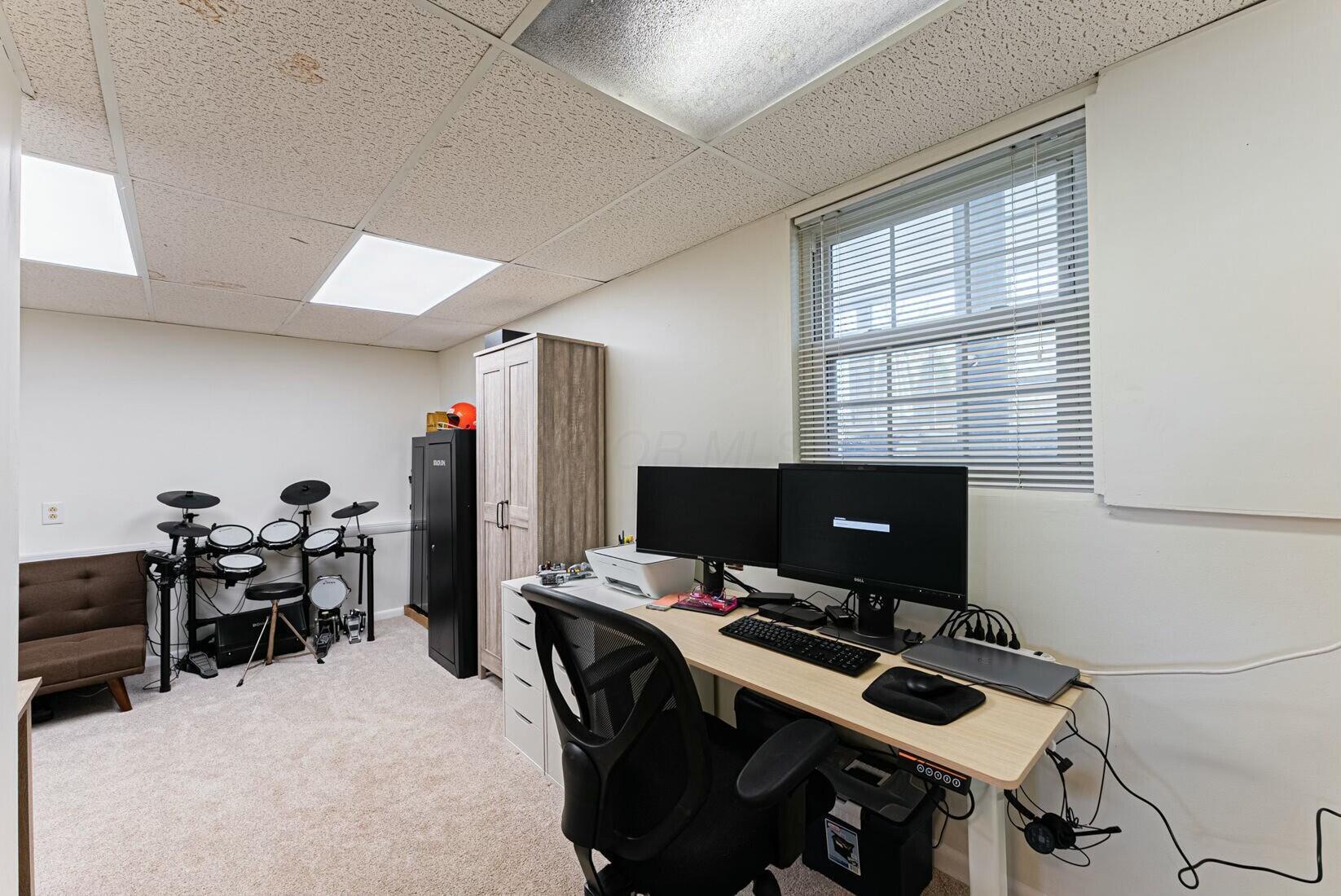 8148 Maugham Drive, Reynoldsburg, Ohio image 33
