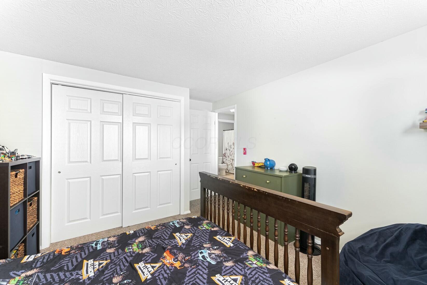 8148 Maugham Drive, Reynoldsburg, Ohio image 25