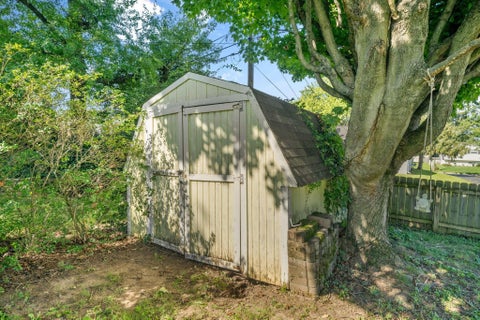 Tiny photo for 3415 Graystone Drive, Columbus, OH 43232 (MLS # 226032975)
