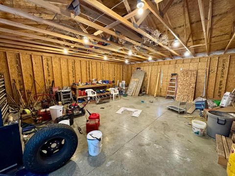 Tiny photo for 4 W Noble Street, Marengo, OH 43334 (MLS # 226003152)