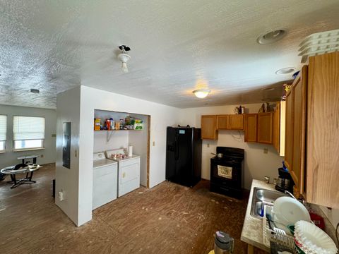 Tiny photo for 4 W Noble Street, Marengo, OH 43334 (MLS # 226003152)