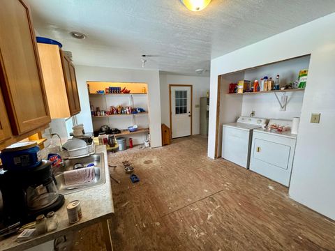 Tiny photo for 4 W Noble Street, Marengo, OH 43334 (MLS # 226003152)