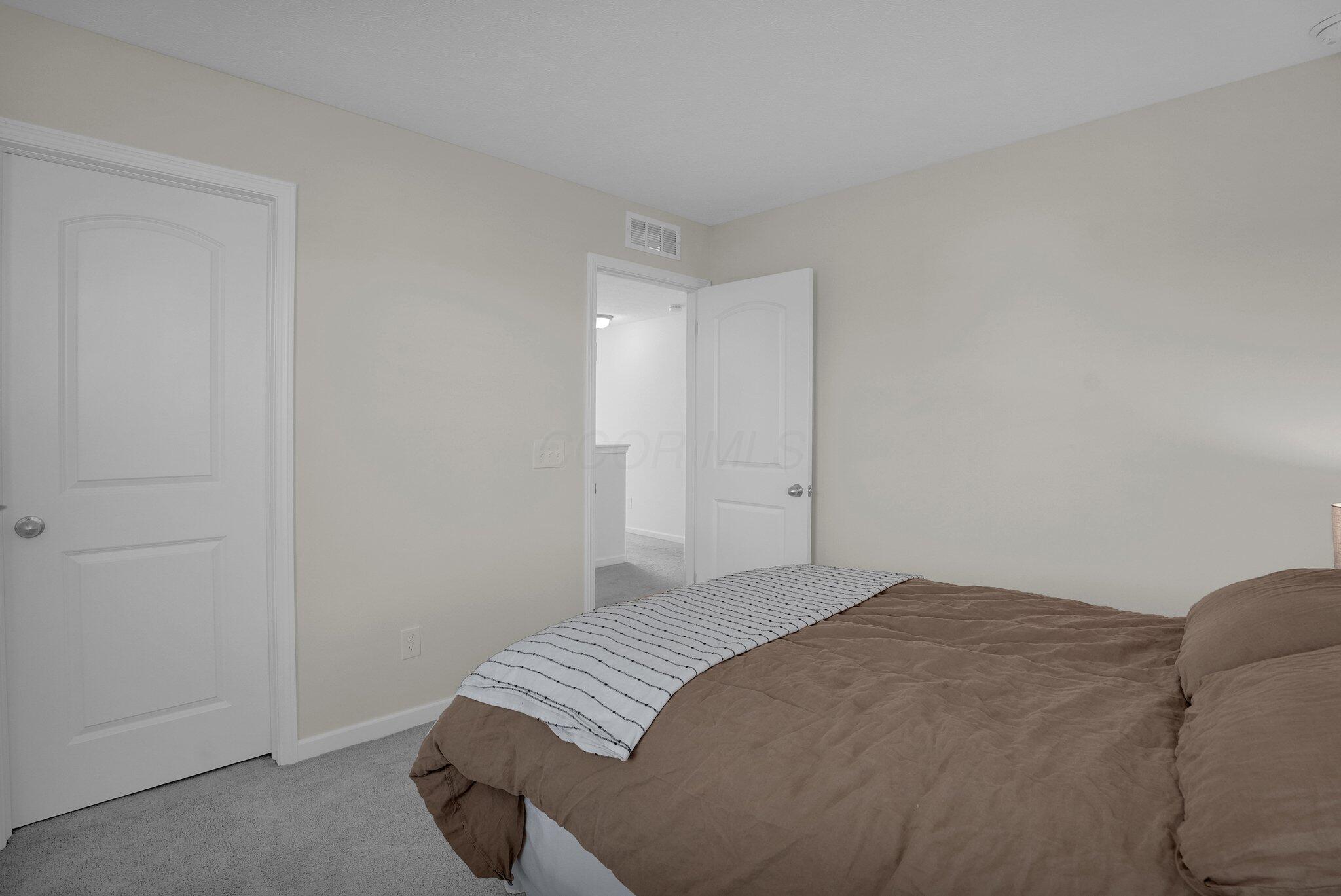 7234 White Cap Drive, Powell, Ohio image 31